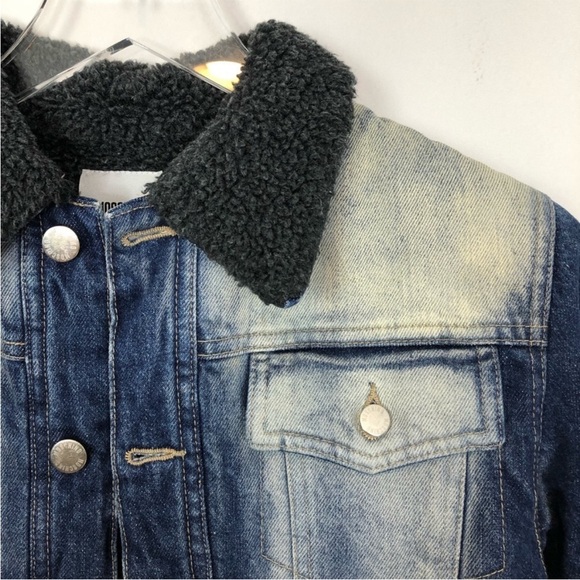 Moschino shearling Denim kid Jacket
6/7 boys - Picture 2 of 8